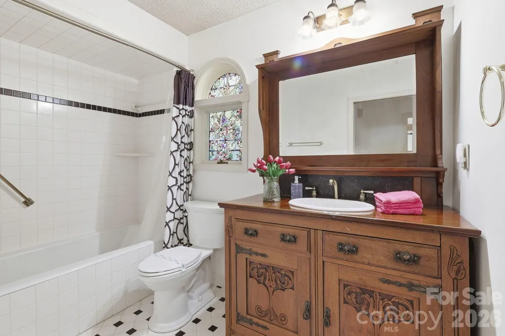 1644 Broadstone Road Banner Elk, NC 28604