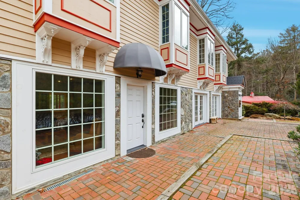 1644 Broadstone Road Banner Elk, NC 28604