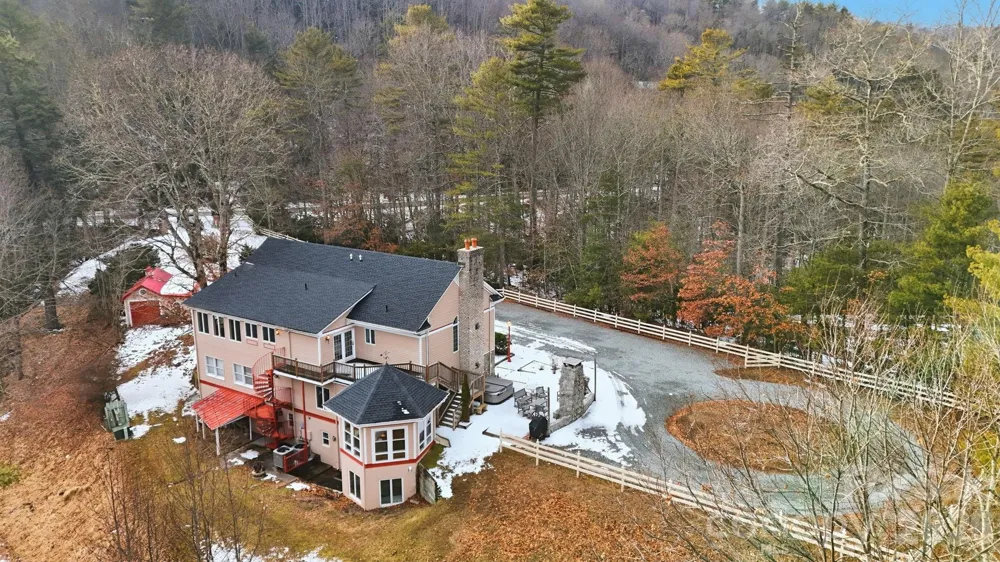 1644 Broadstone Road Banner Elk, NC 28604