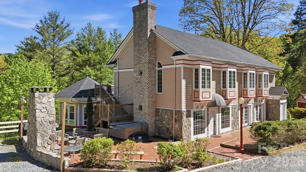 1644 Broadstone Road Banner Elk, NC 28604