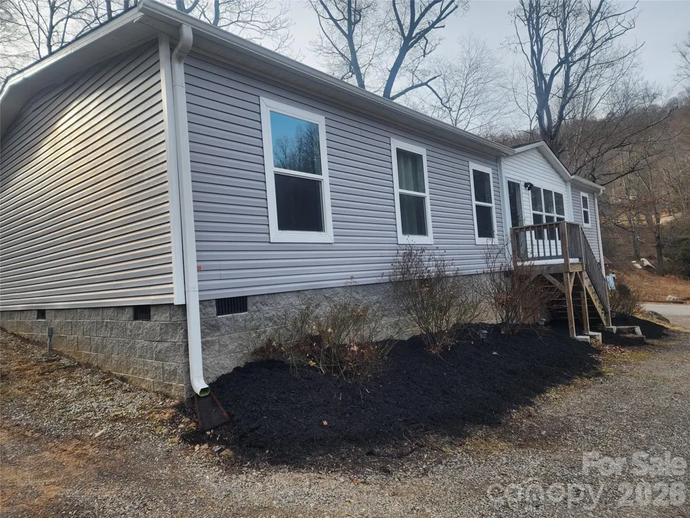 659 Cold Creek Road Canton, NC 28716