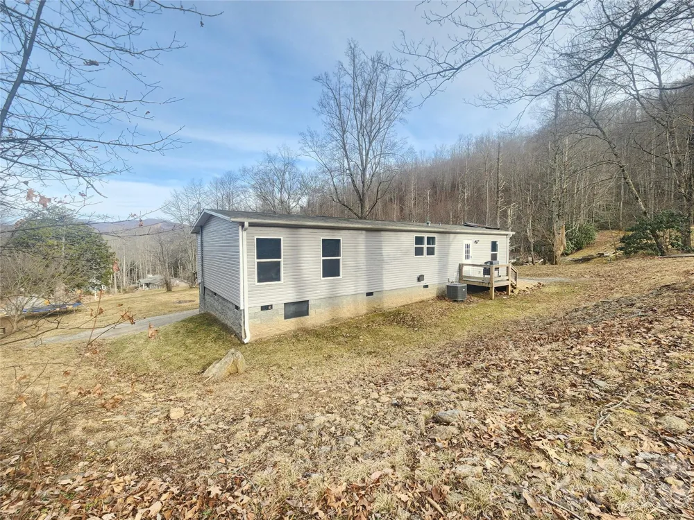 659 Cold Creek Road Canton, NC 28716