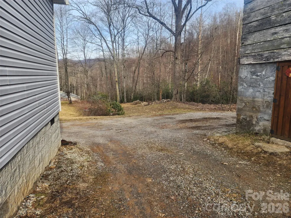 659 Cold Creek Road Canton, NC 28716
