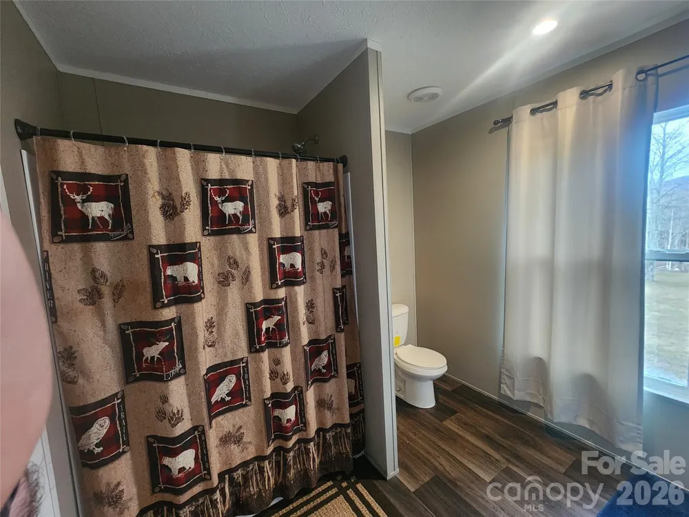 659 Cold Creek Road Canton, NC 28716