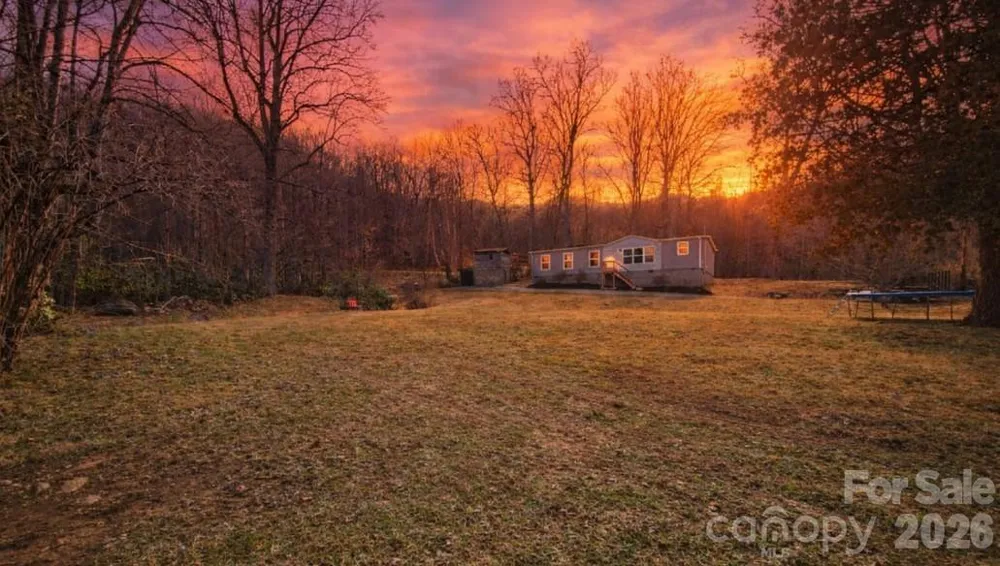 659 Cold Creek Road Canton, NC 28716