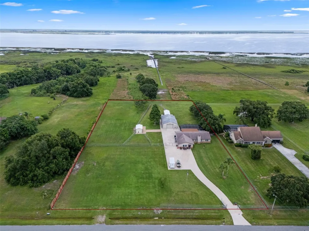 LAKE TOHOPEKALIGA BOULEVARD Kissimmee, FL 34746