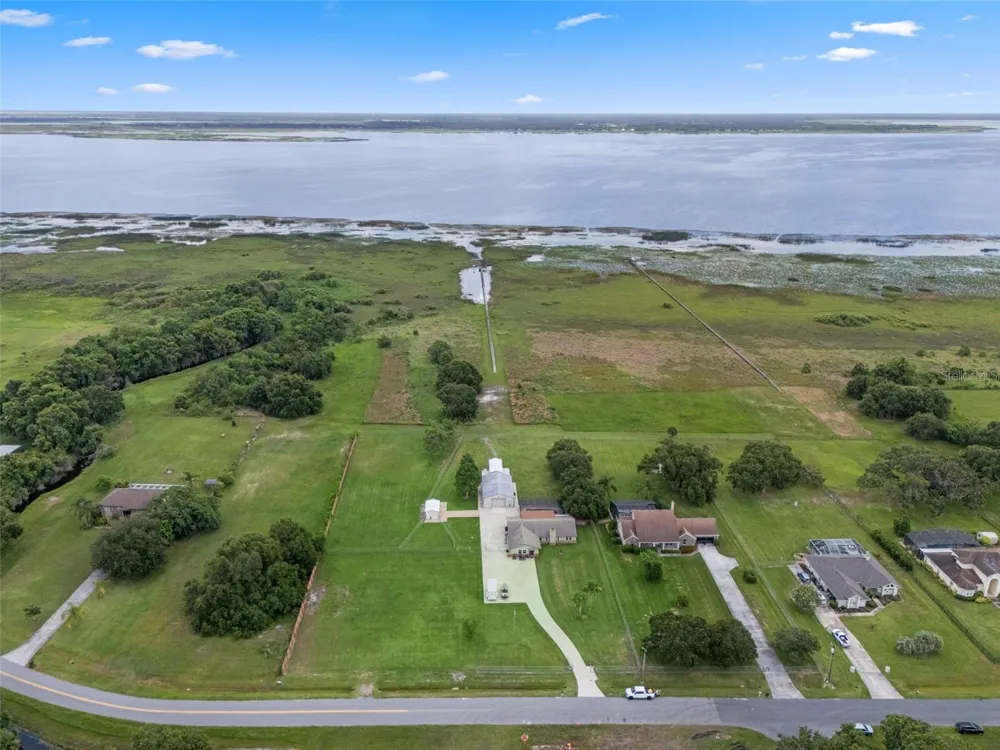 LAKE TOHOPEKALIGA BOULEVARD Kissimmee, FL 34746