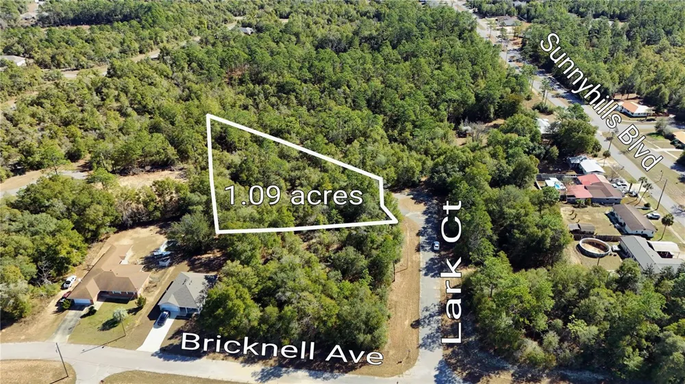 00 LARK COURT Chipley, FL 32428