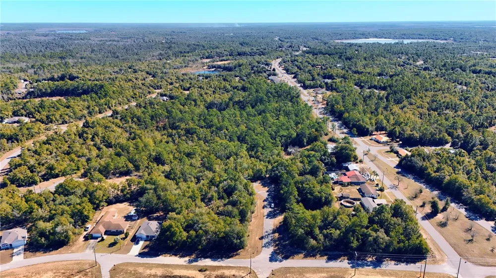 00 LARK COURT Chipley, FL 32428