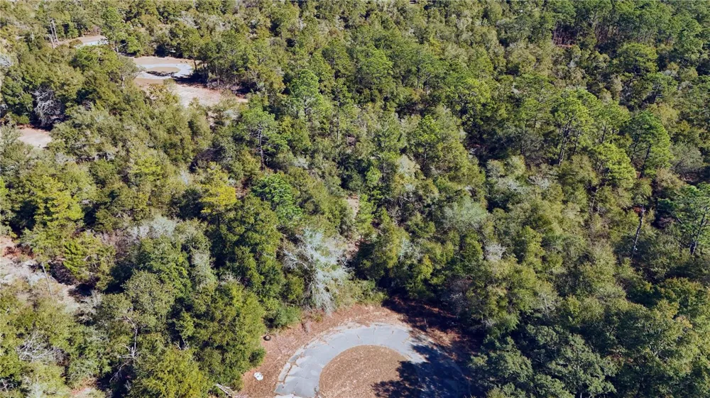 00 LARK COURT Chipley, FL 32428