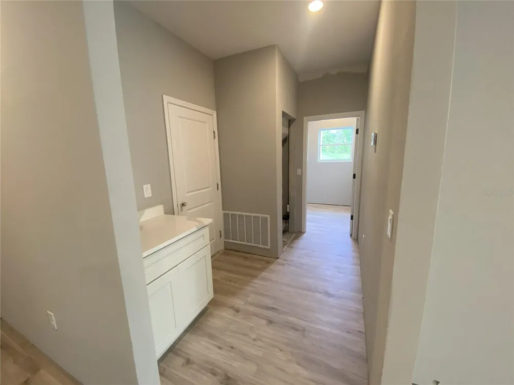 6 HEMLOCK COURT S Homosassa, FL 34446