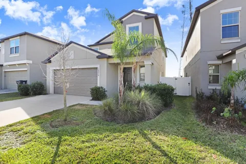 10256 CARLOWAY HILLS DRIVE