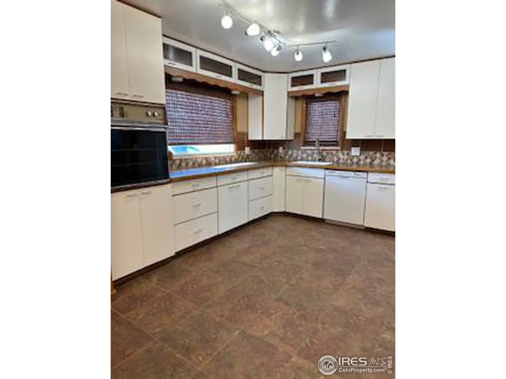 27563 Highway 63 Akron, CO 80720