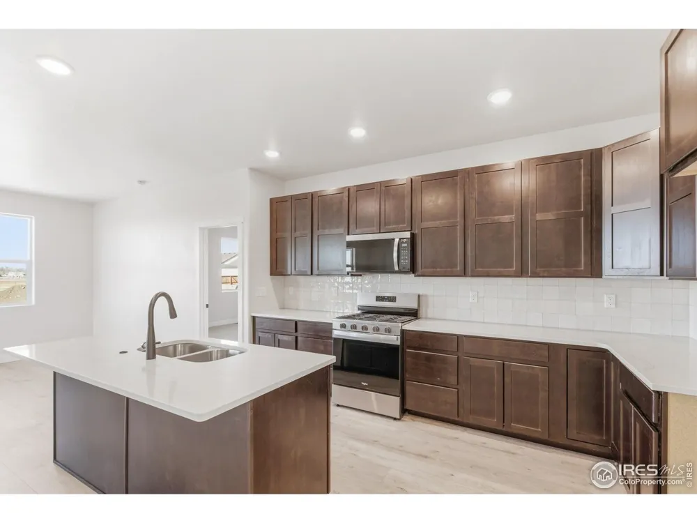 105 7 AVENUE Wiggins, CO 80654