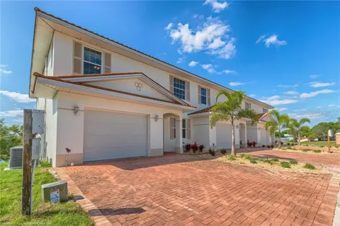 1942 OASIS BOULEVARD #1942