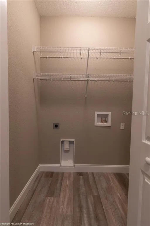 1942 OASIS BOULEVARD #1942 Sebring, FL 33870