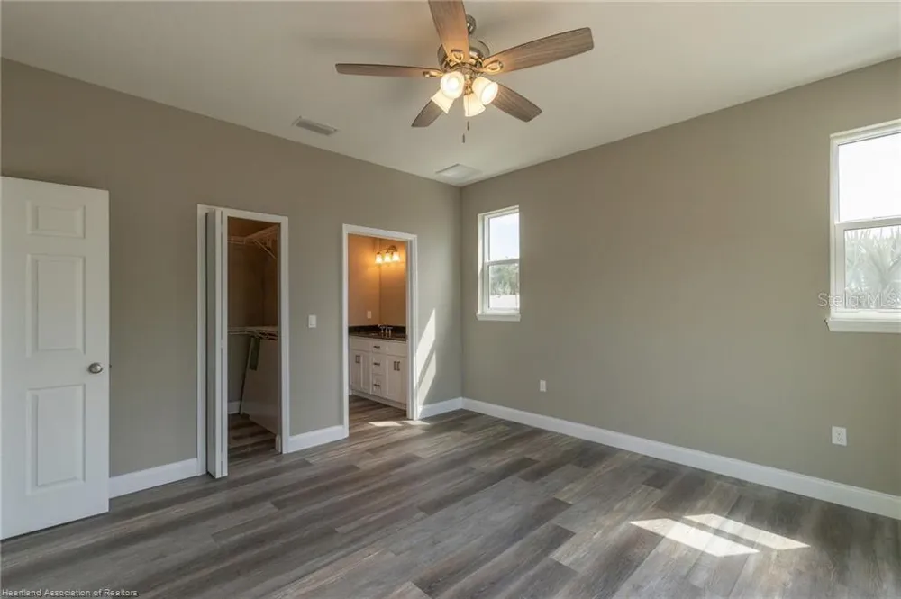 1942 OASIS BOULEVARD #1942 Sebring, FL 33870