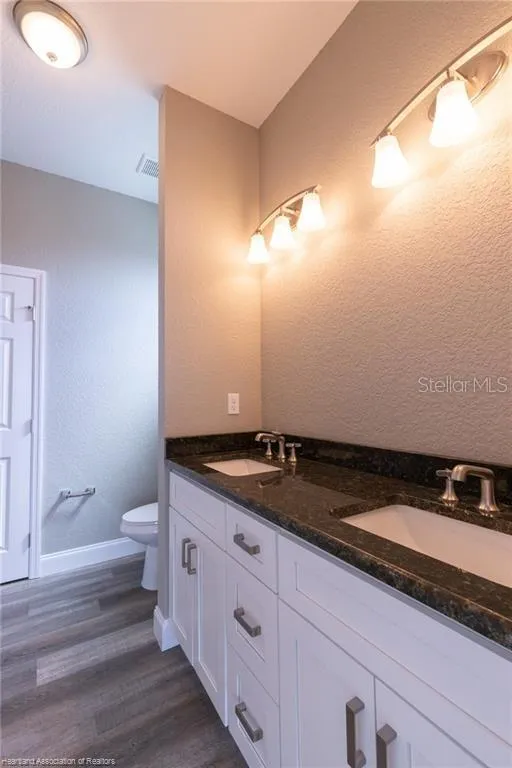 1942 OASIS BOULEVARD #1942 Sebring, FL 33870