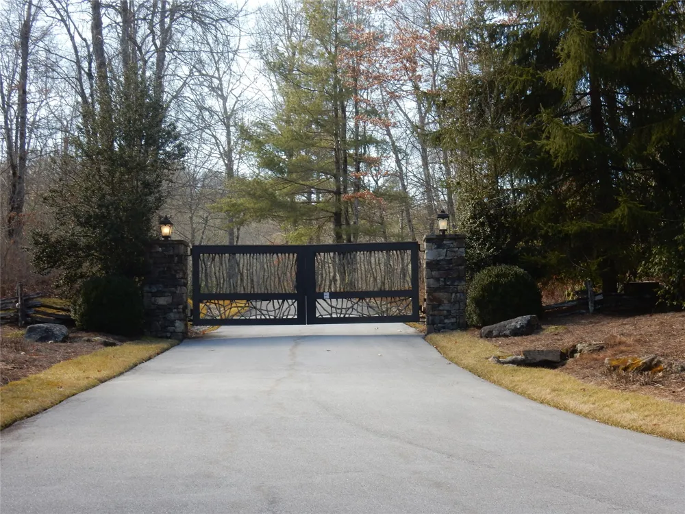 85 Fishing Village Lane Cullowhee, NC 28723