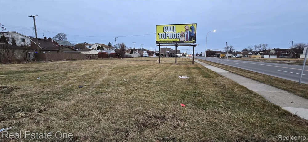 7800 Schaefer Road Dearborn City, MI 48126