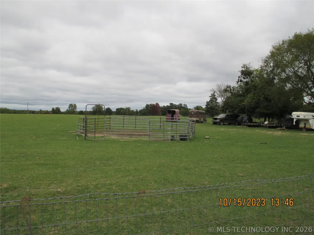 2905 E 2110 Hugo, OK 74743