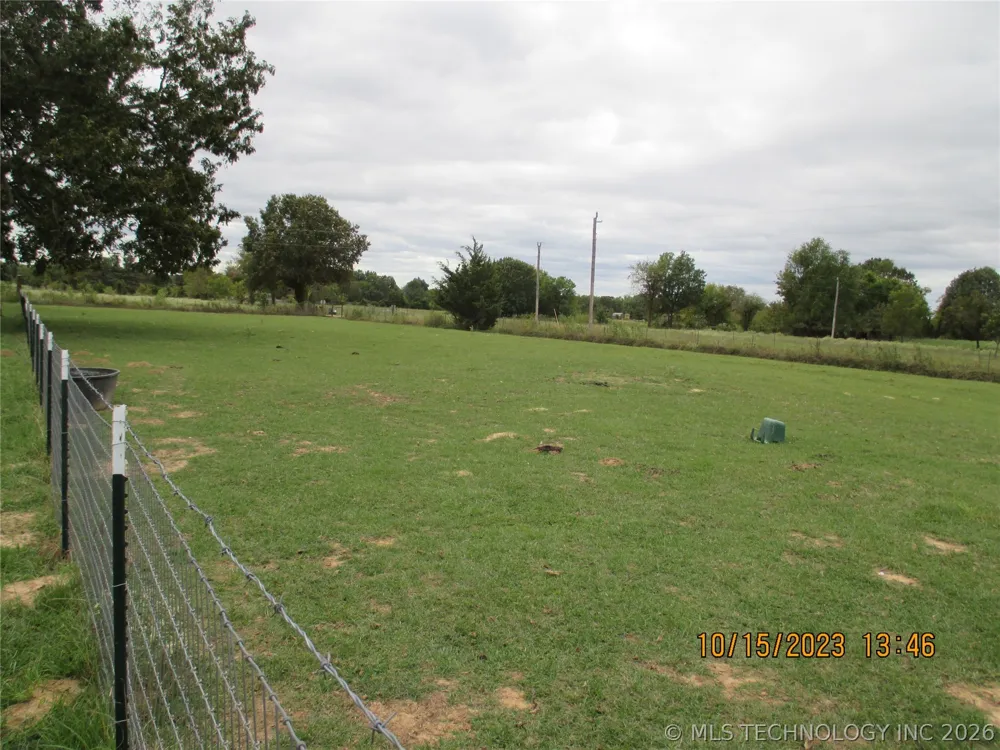 2905 E 2110 Hugo, OK 74743