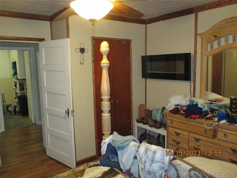 2905 E 2110 Hugo, OK 74743