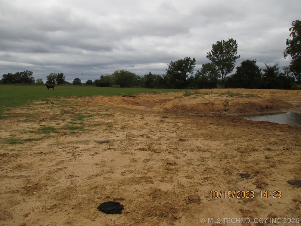 2905 E 2110 Hugo, OK 74743