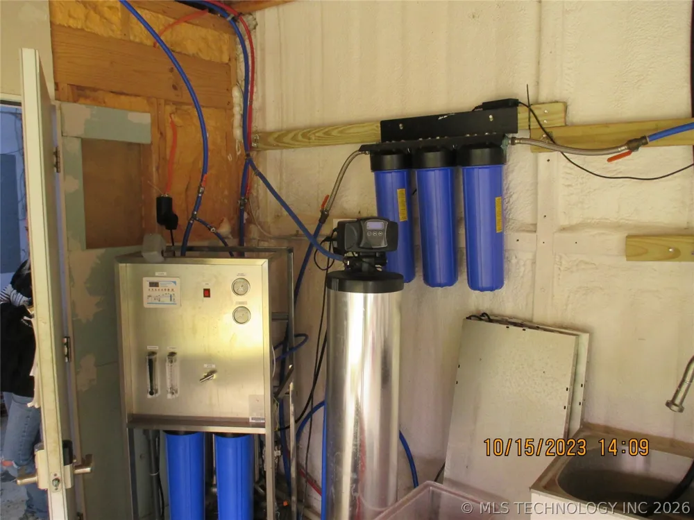 2905 E 2110 Hugo, OK 74743