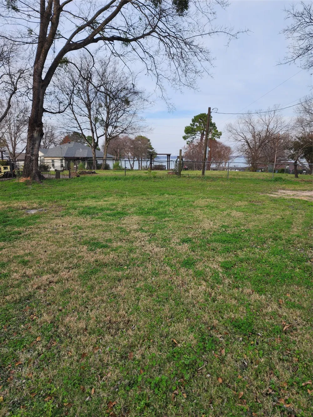 Henderson Harbor Circle Payne Springs, TX 75156