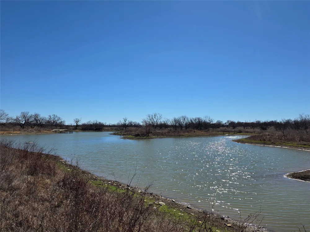 1709 County Road 330 Voss, TX 76888