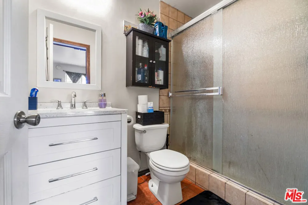 13748 Sunburst Street Arleta, CA 91331