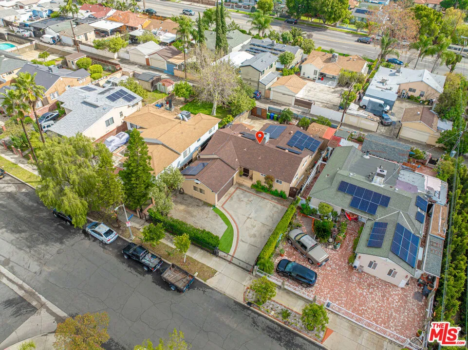 13748 Sunburst Street Arleta, CA 91331