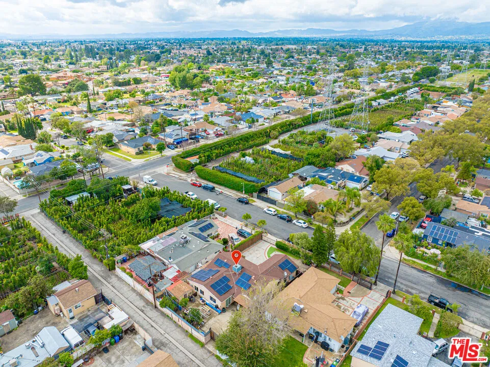 13748 Sunburst Street Arleta, CA 91331