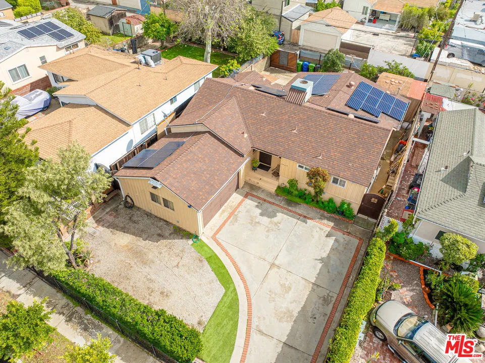 13748 Sunburst Street Arleta, CA 91331