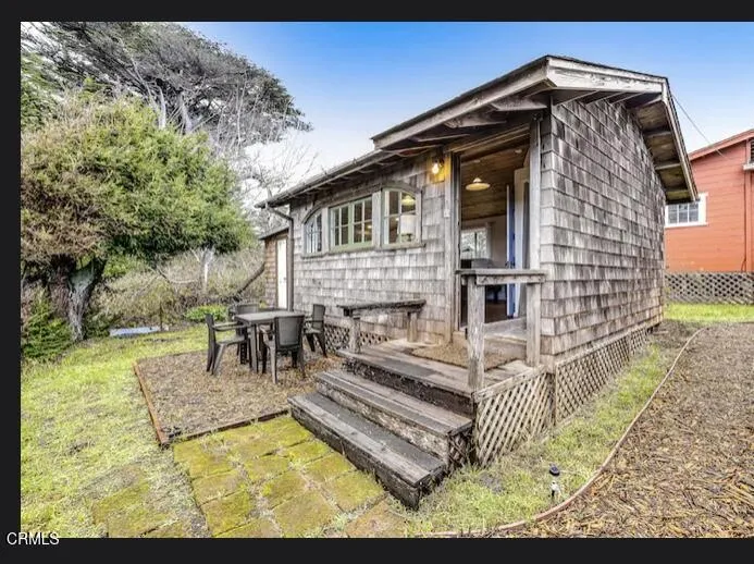 15301 Caspar Road Caspar, CA 95420