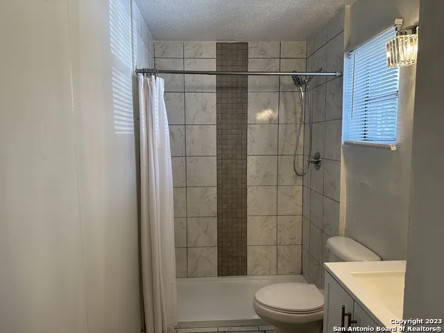 403.5 RETTA ST Carrizo Springs, TX 78834