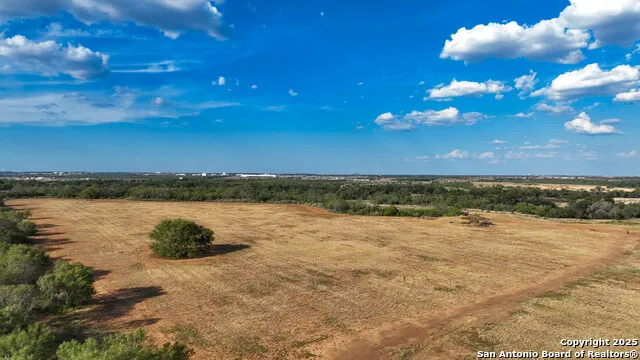 000 Von Ormy Rd Von Ormy, TX 78073