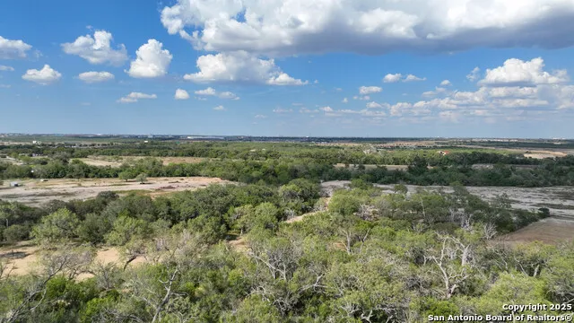 000 Von Ormy Rd Von Ormy, TX 78073