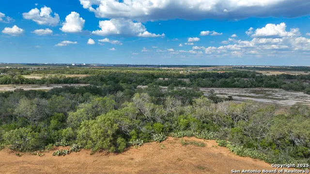 000 Von Ormy Rd Von Ormy, TX 78073
