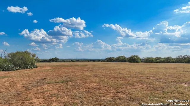 000 Von Ormy Rd Von Ormy, TX 78073