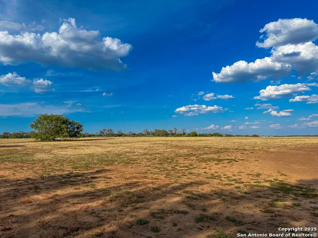 000 Von Ormy Rd Von Ormy, TX 78073