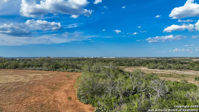 000 Von Ormy Rd Von Ormy, TX 78073