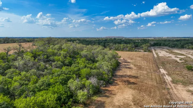 000 Von Ormy Rd Von Ormy, TX 78073