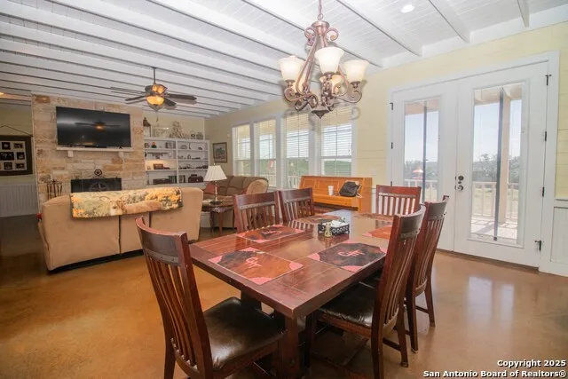 4237 County Road 330 Burnet, TX 78611