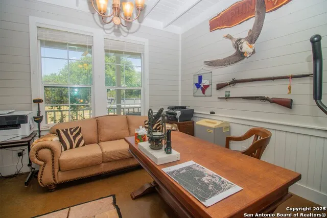 4237 County Road 330 Burnet, TX 78611