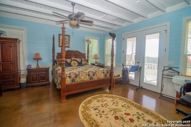 4237 County Road 330 Burnet, TX 78611