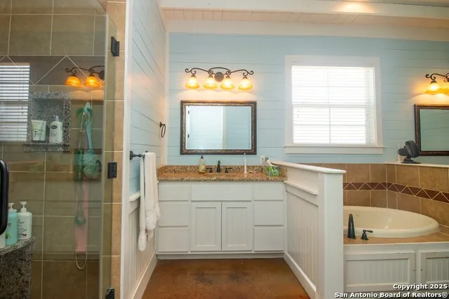 4237 County Road 330 Burnet, TX 78611