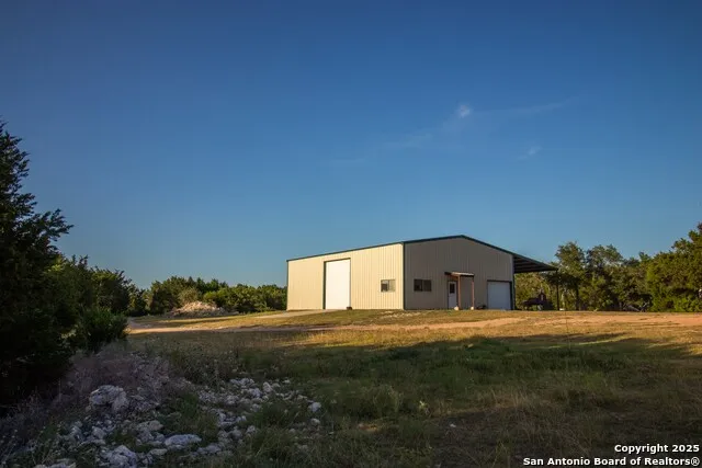 4237 County Road 330 Burnet, TX 78611