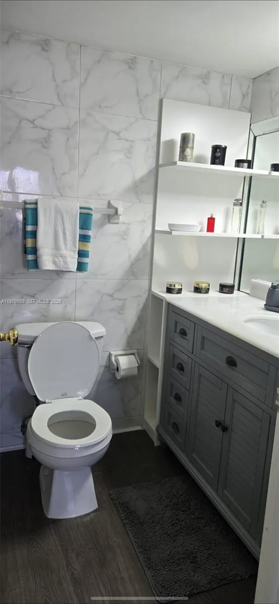 3800 S Ocean Dr #322 Hollywood, FL 33019